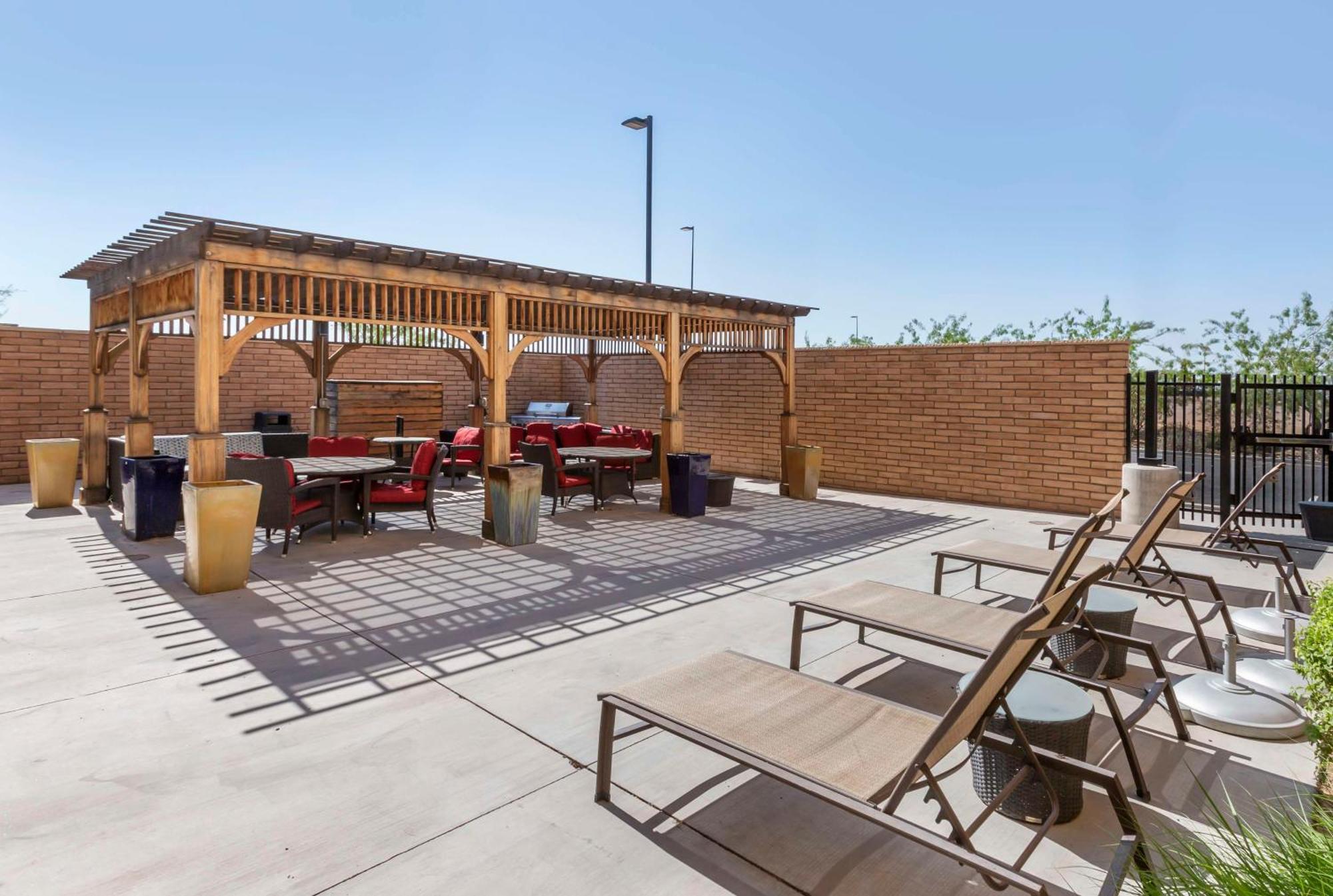 Best Western Plus Chandler Hotel & Suites Exterior foto