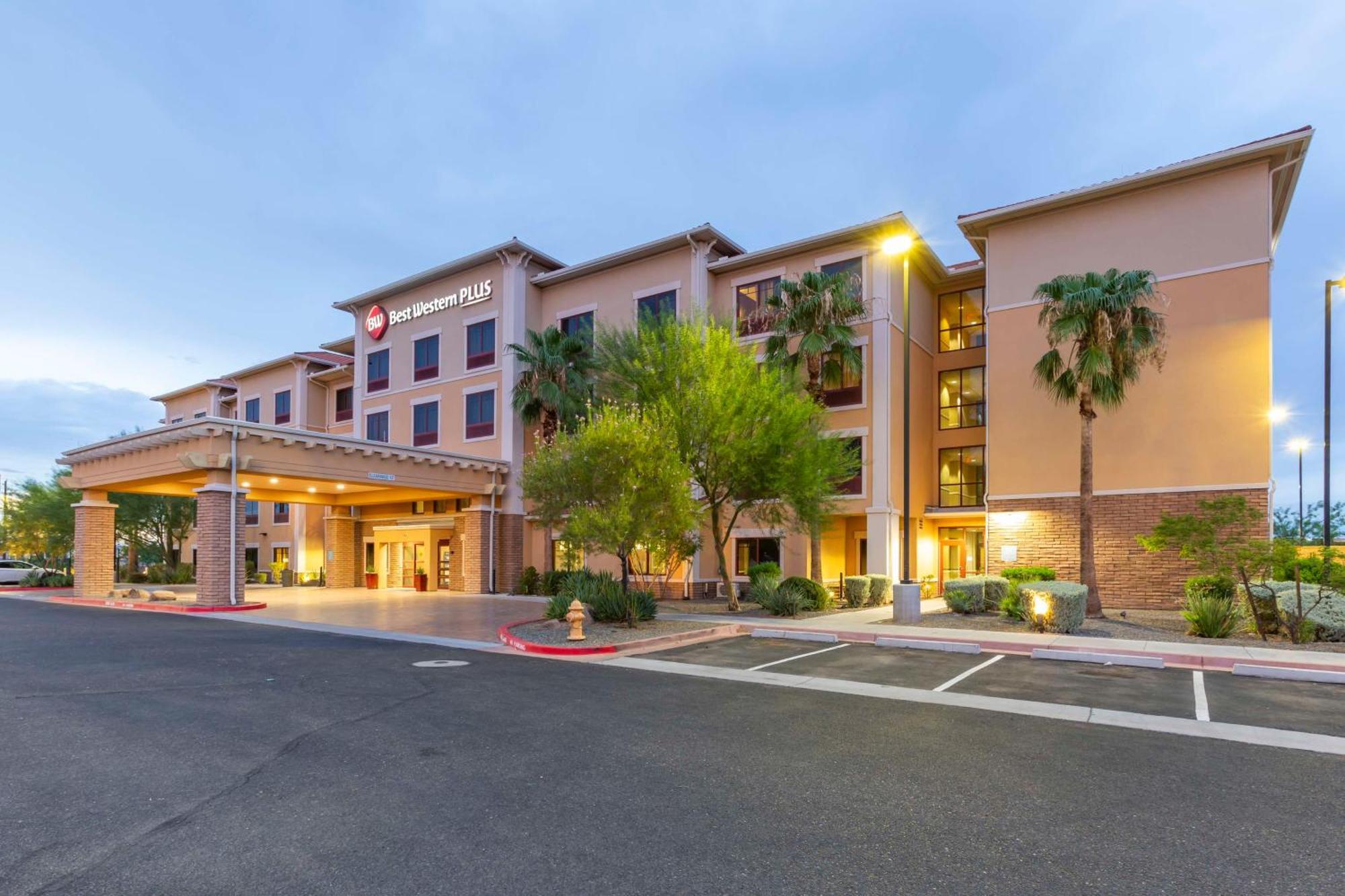 Best Western Plus Chandler Hotel & Suites Exterior foto